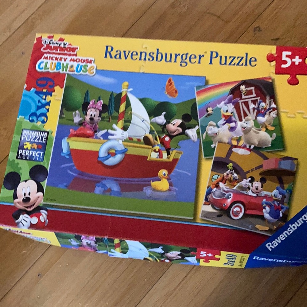 Mickey Mouse puzzle 3x49